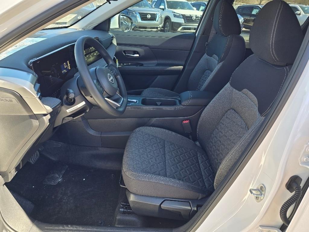 new 2025 Nissan Kicks car, priced at $26,401