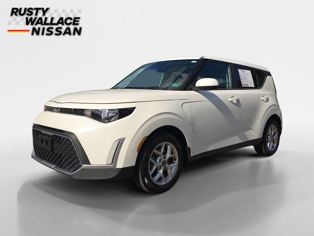 used 2023 Kia Soul car, priced at $19,588