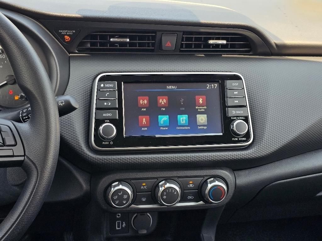 new 2025 Nissan Kicks Play car, priced at $22,434