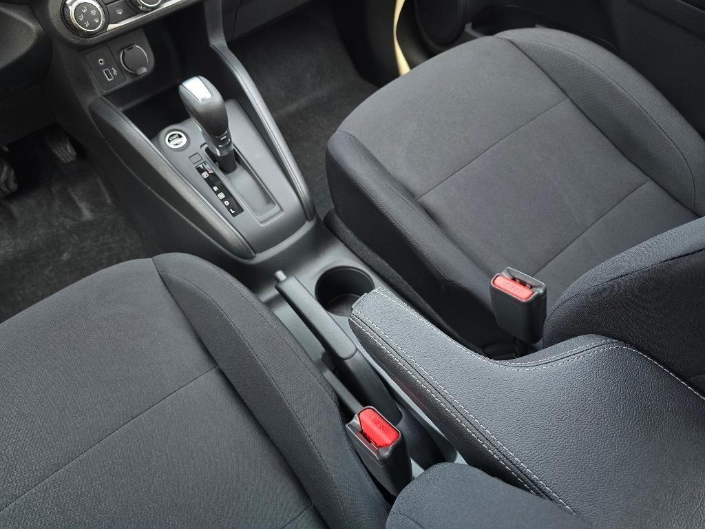 new 2025 Nissan Kicks Play car, priced at $22,434