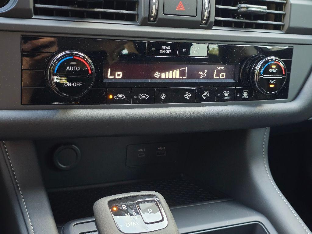 new 2025 Nissan Pathfinder car, priced at $34,612