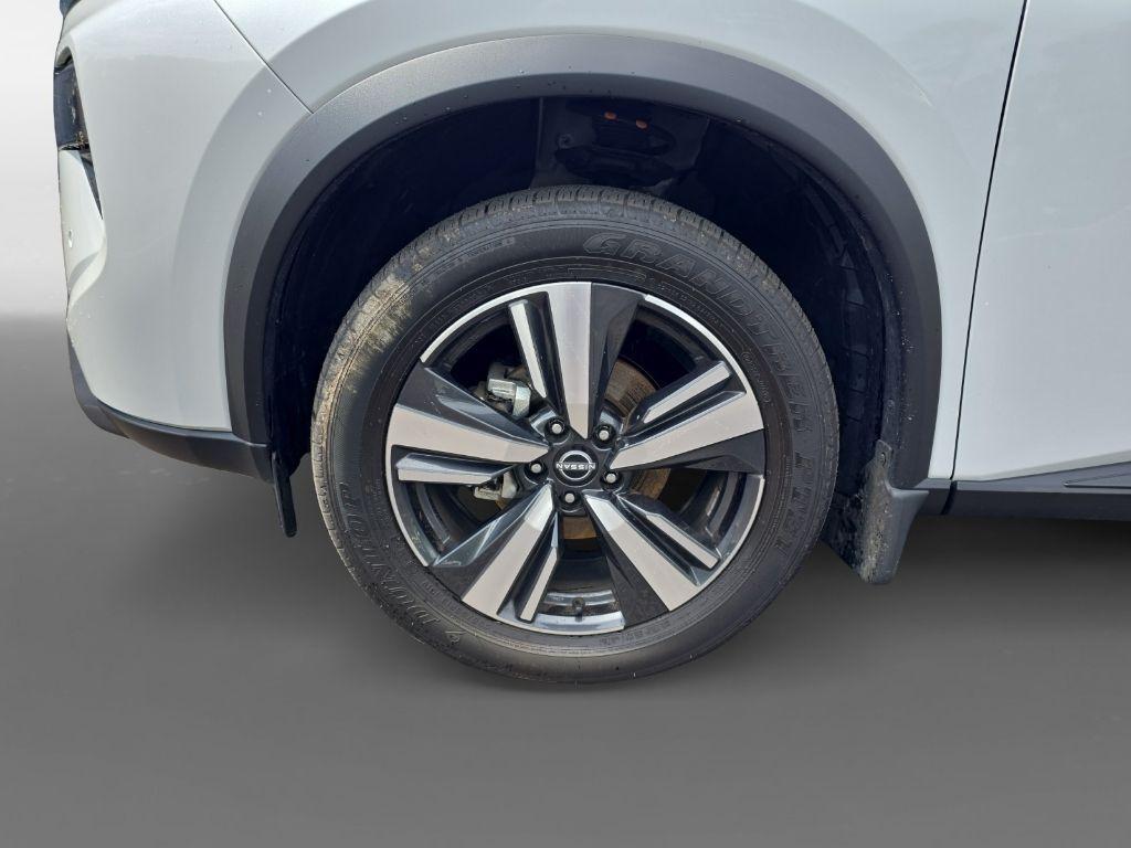 used 2024 Nissan Rogue car, priced at $35,779