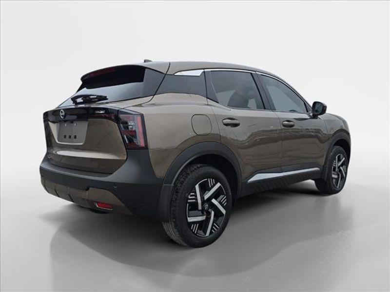 new 2025 Nissan Kicks car, priced at $24,875