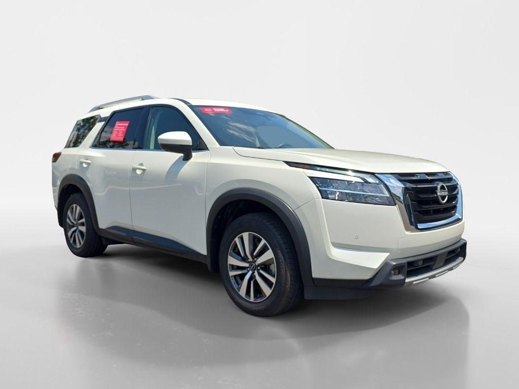 used 2024 Nissan Pathfinder car, priced at $35,557
