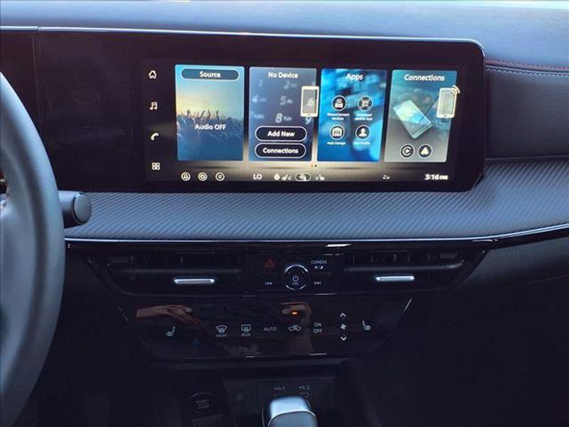 new 2026 Nissan Kicks car, priced at $29,764