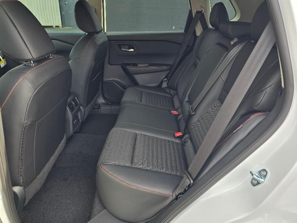 new 2025 Nissan Rogue car, priced at $33,877