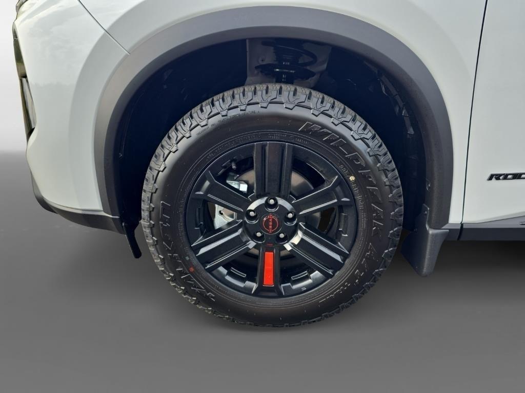 new 2025 Nissan Rogue car, priced at $33,877