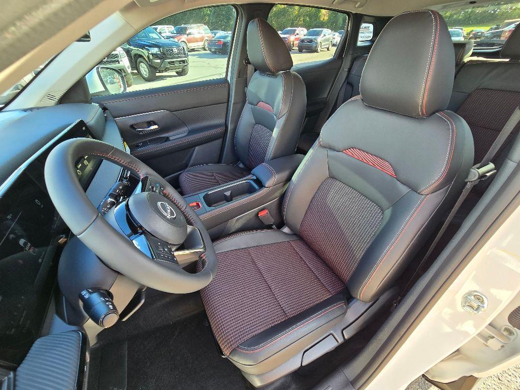 new 2025 Nissan Kicks car, priced at $28,743