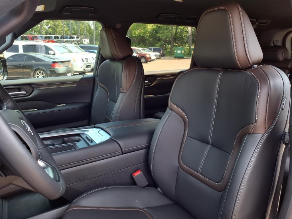 new 2025 Nissan Armada car, priced at $66,164