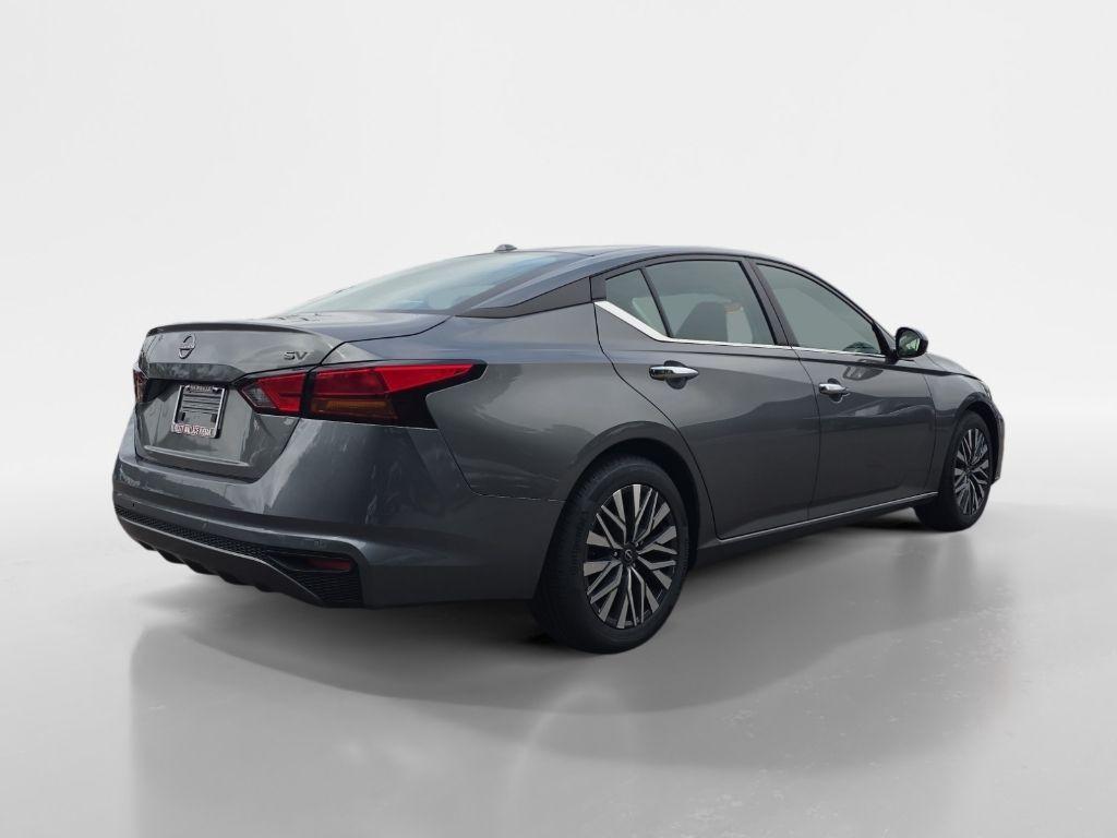 used 2023 Nissan Altima car, priced at $20,699