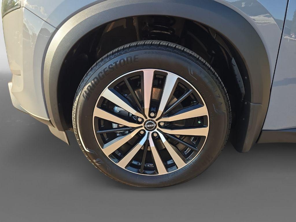 new 2025 Nissan Pathfinder car, priced at $48,420