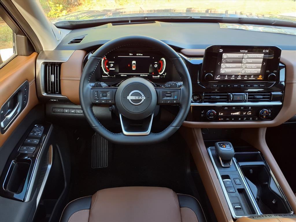 new 2025 Nissan Pathfinder car, priced at $48,420