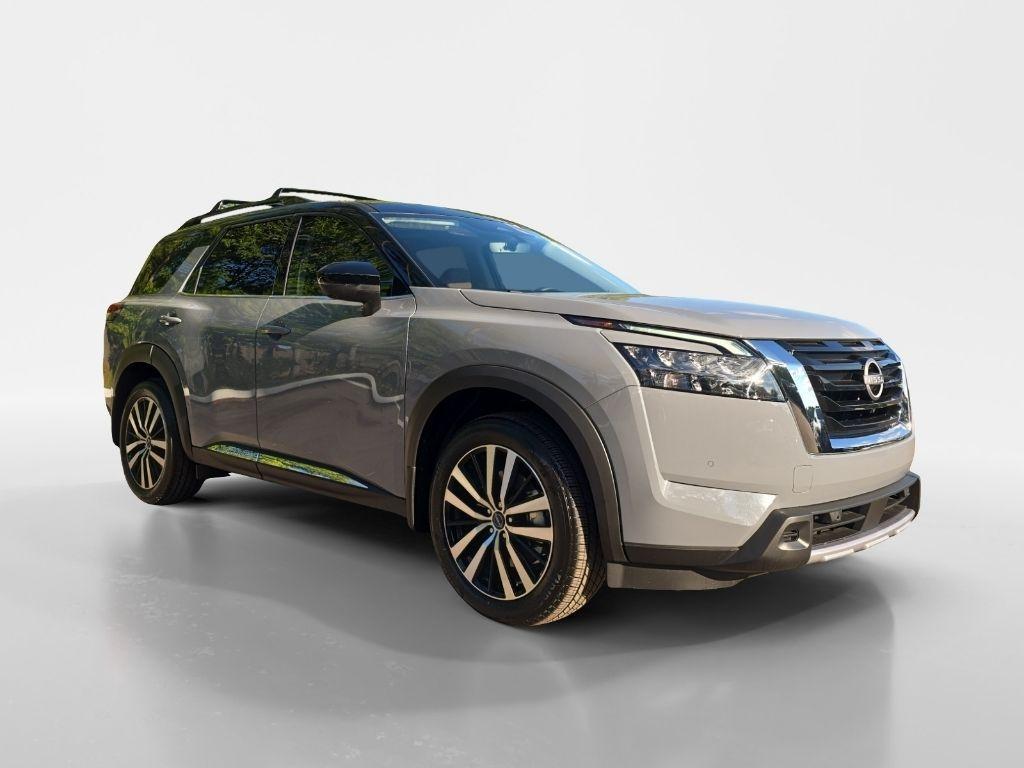 new 2025 Nissan Pathfinder car, priced at $48,420