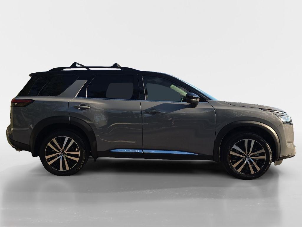 new 2025 Nissan Pathfinder car, priced at $48,420