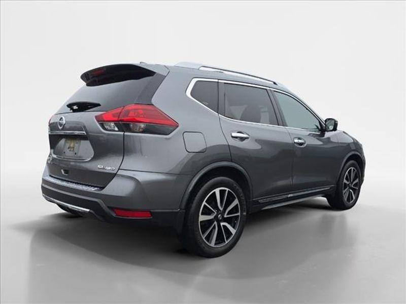 used 2018 Nissan Rogue car, priced at $17,663