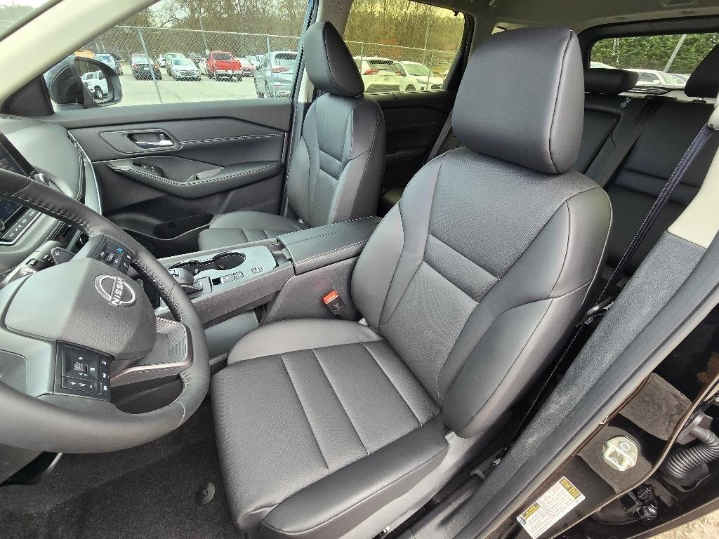 new 2025 Nissan Rogue car, priced at $31,523