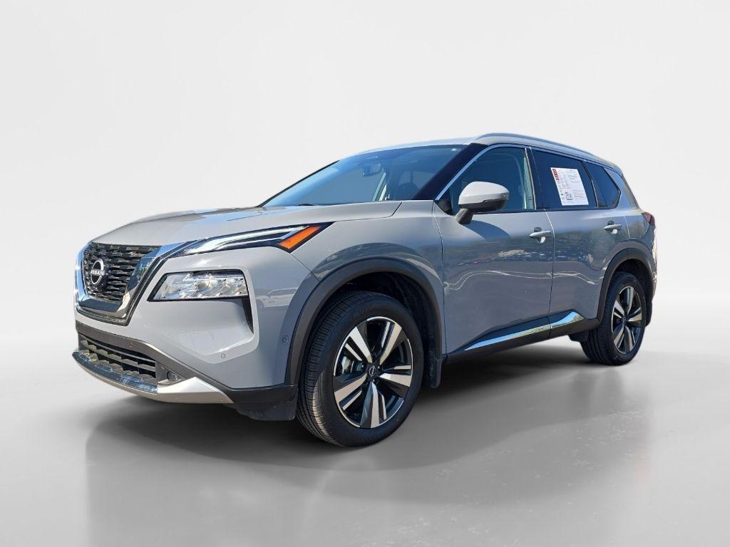 used 2022 Nissan Rogue car, priced at $32,622