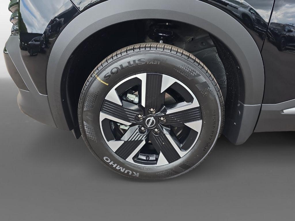 new 2025 Nissan Kicks car, priced at $27,255