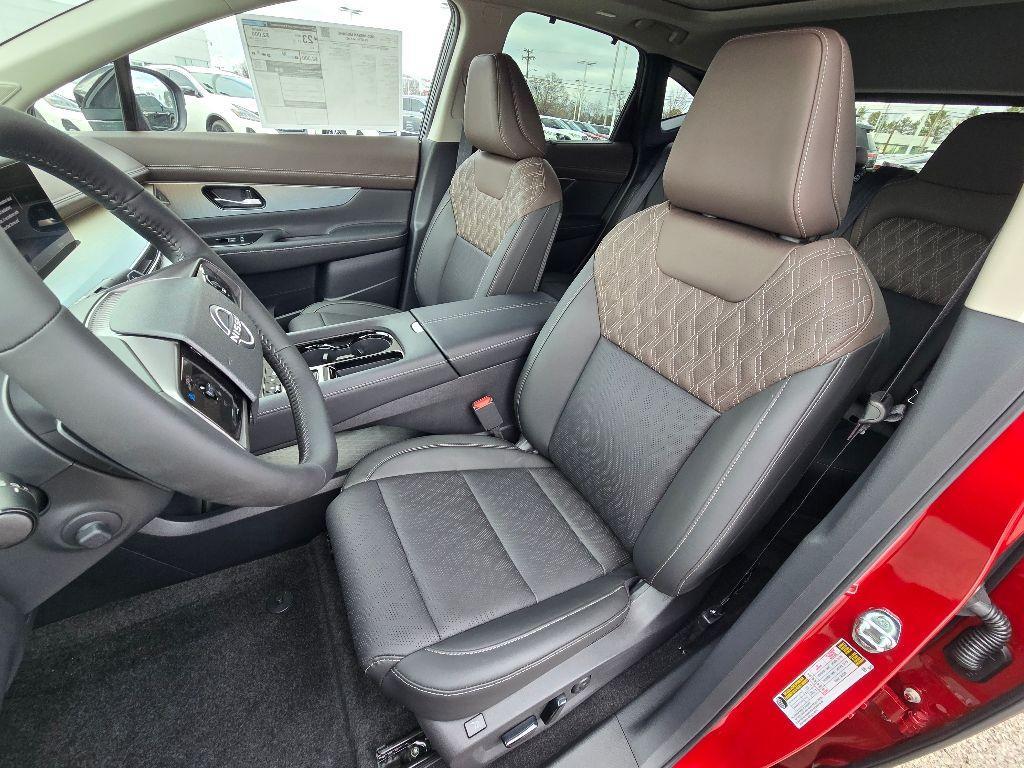 new 2025 Nissan Murano car, priced at $50,205