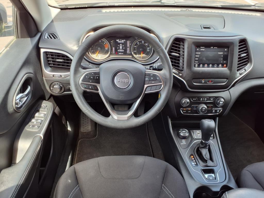 used 2020 Jeep Cherokee car, priced at $20,774