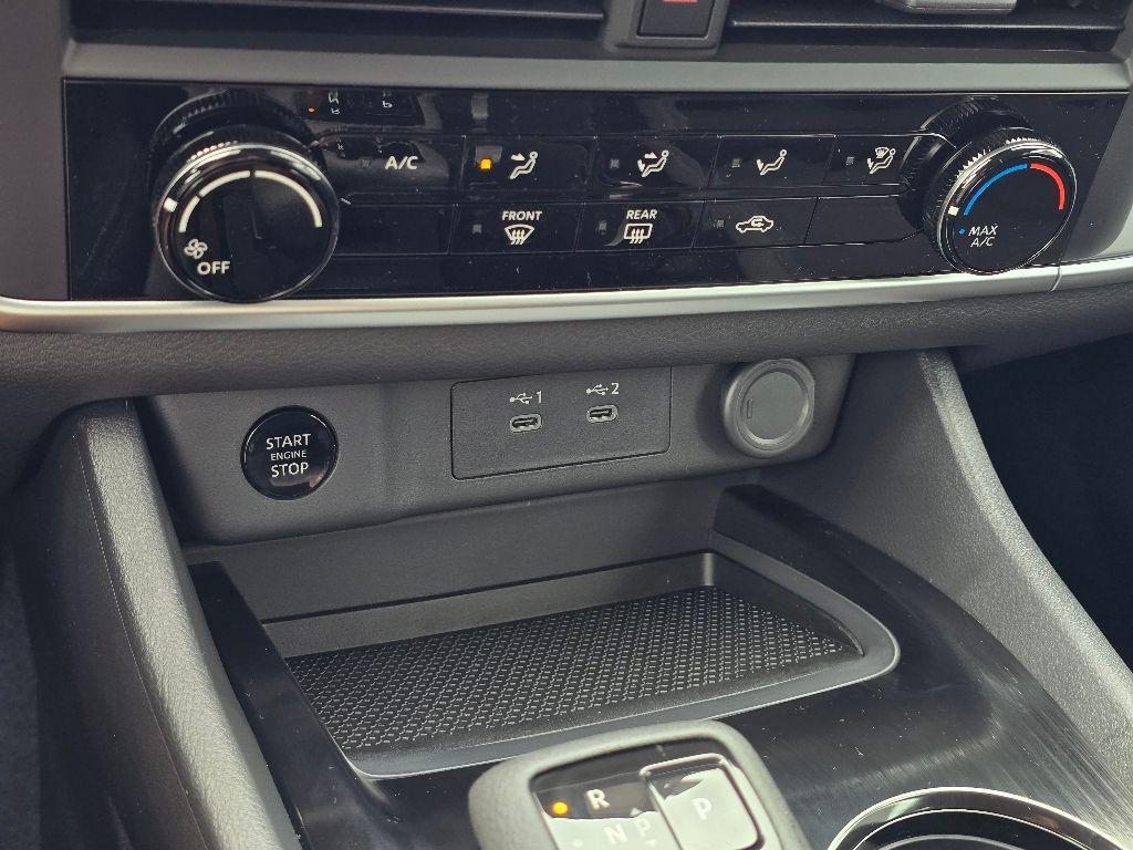 new 2025 Nissan Rogue car, priced at $30,476