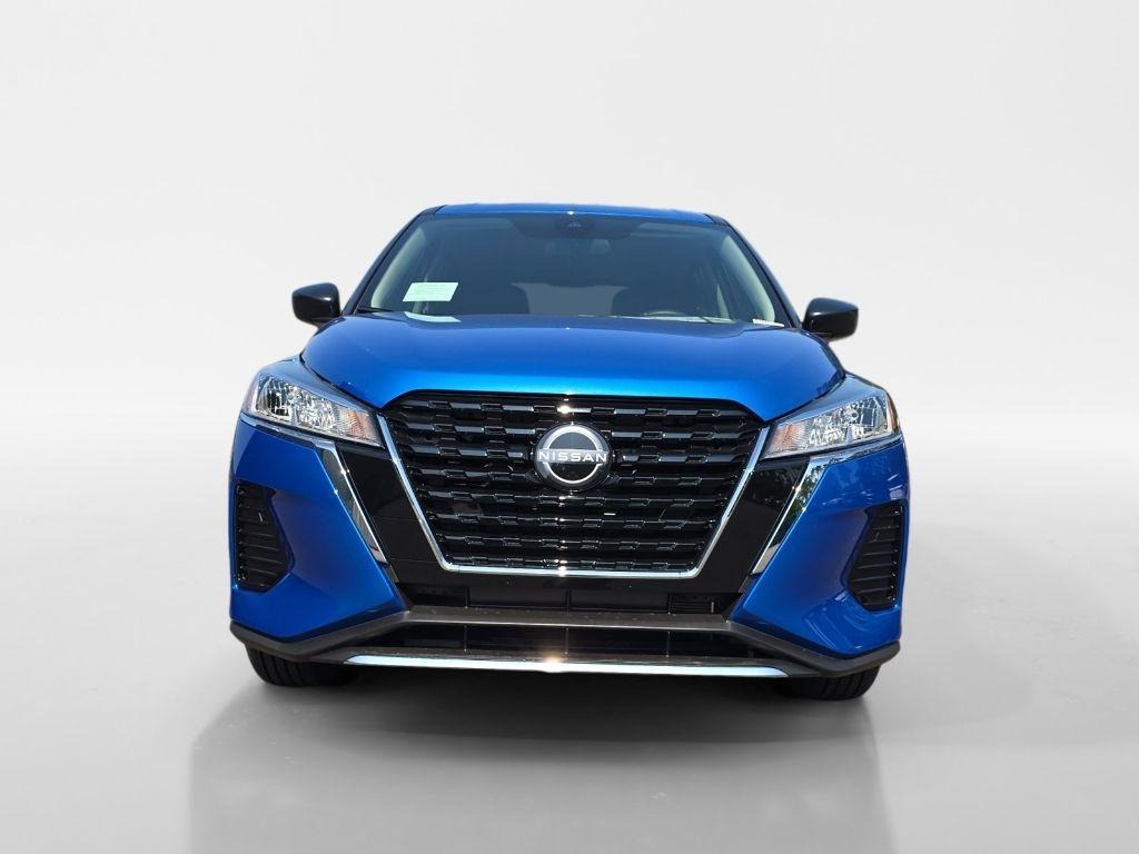 new 2025 Nissan Kicks Play car, priced at $22,434