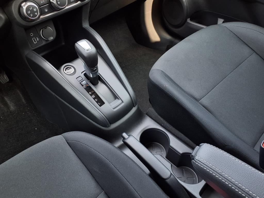 new 2025 Nissan Kicks Play car, priced at $22,434