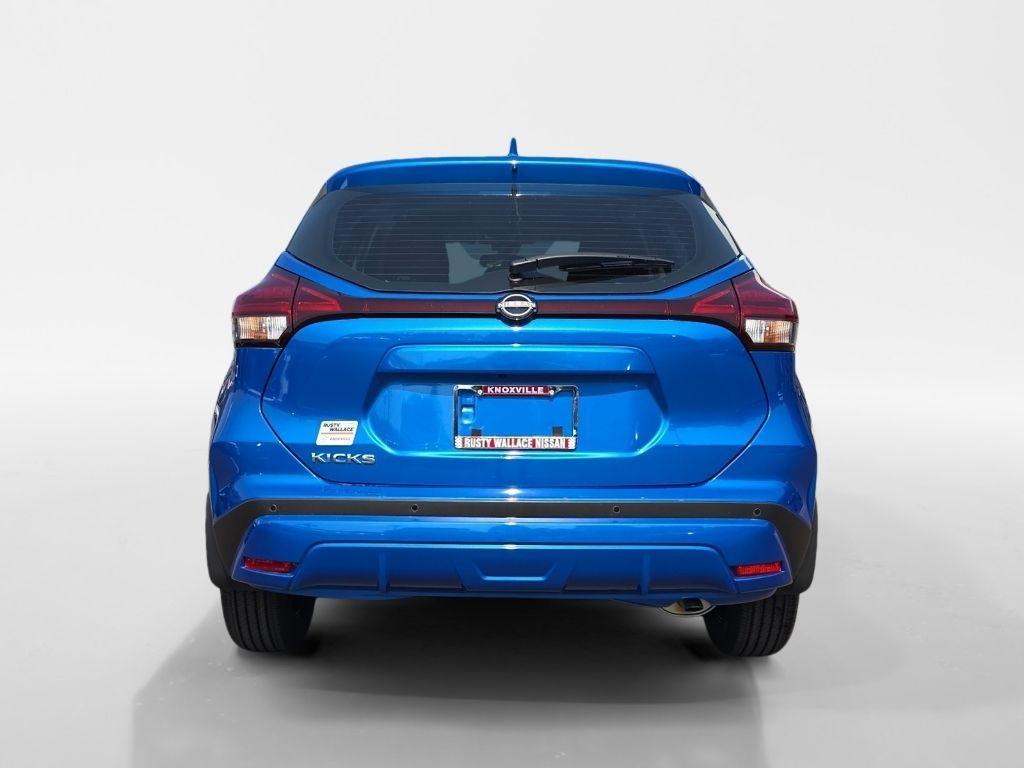 new 2025 Nissan Kicks Play car, priced at $22,434