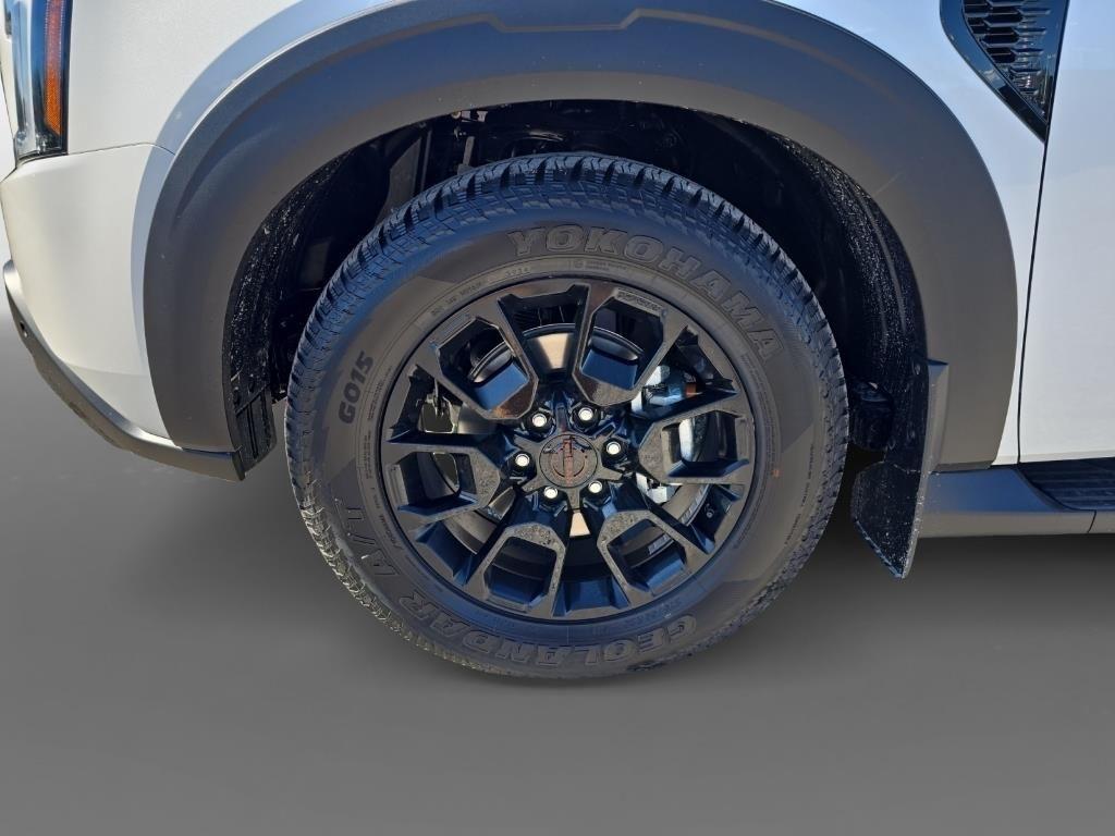 new 2025 Nissan Armada car