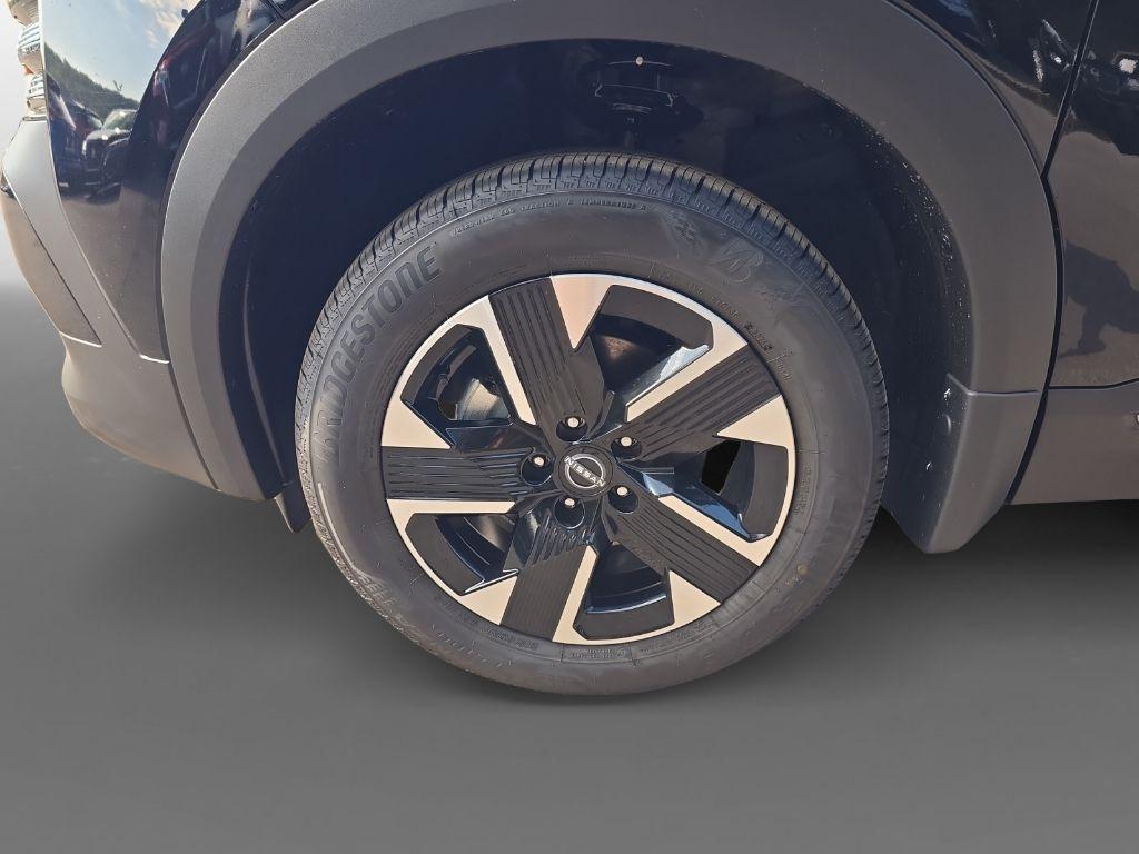 new 2026 Nissan Kicks car, priced at $30,052