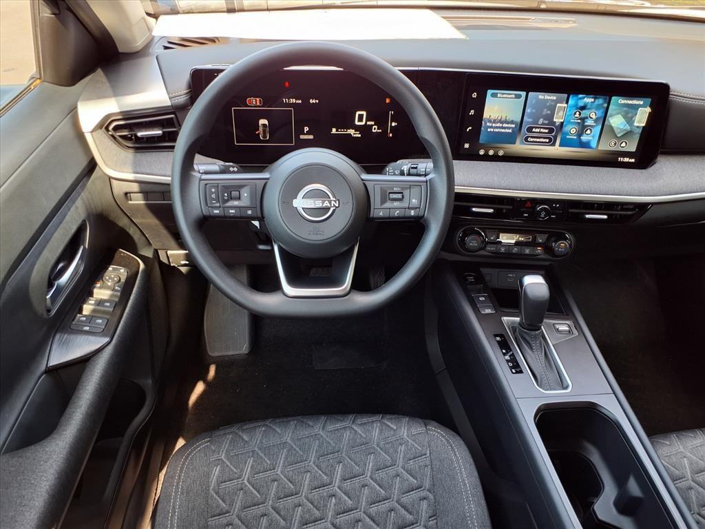 new 2026 Nissan Kicks car, priced at $30,052