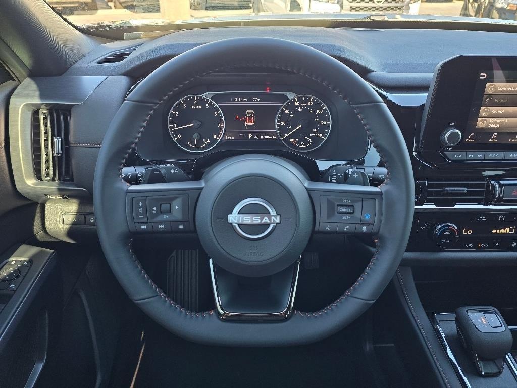 new 2025 Nissan Pathfinder car, priced at $43,260