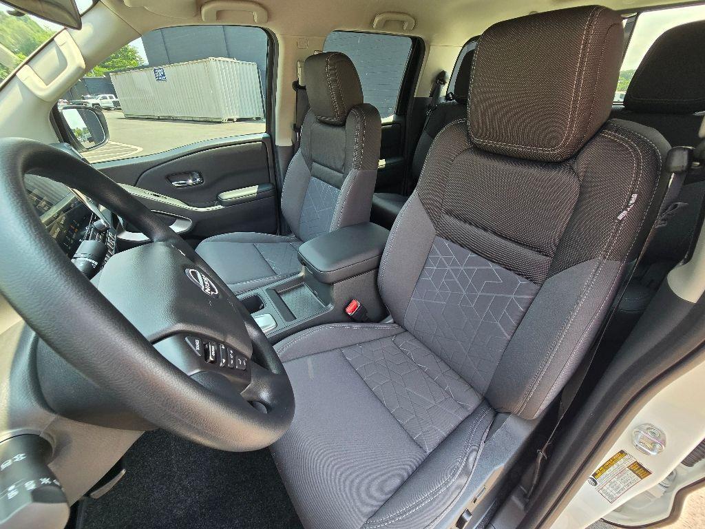 new 2025 Nissan Frontier car, priced at $33,380