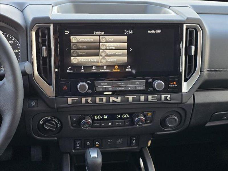 new 2025 Nissan Frontier car, priced at $40,350