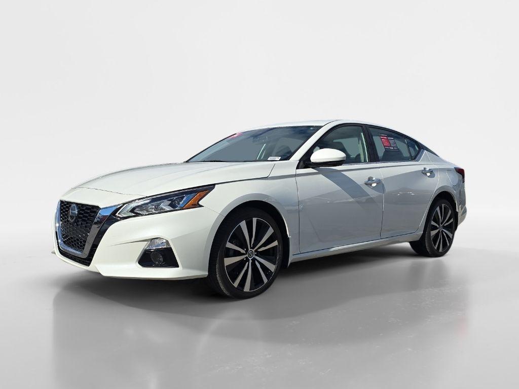 used 2022 Nissan Altima car, priced at $27,266