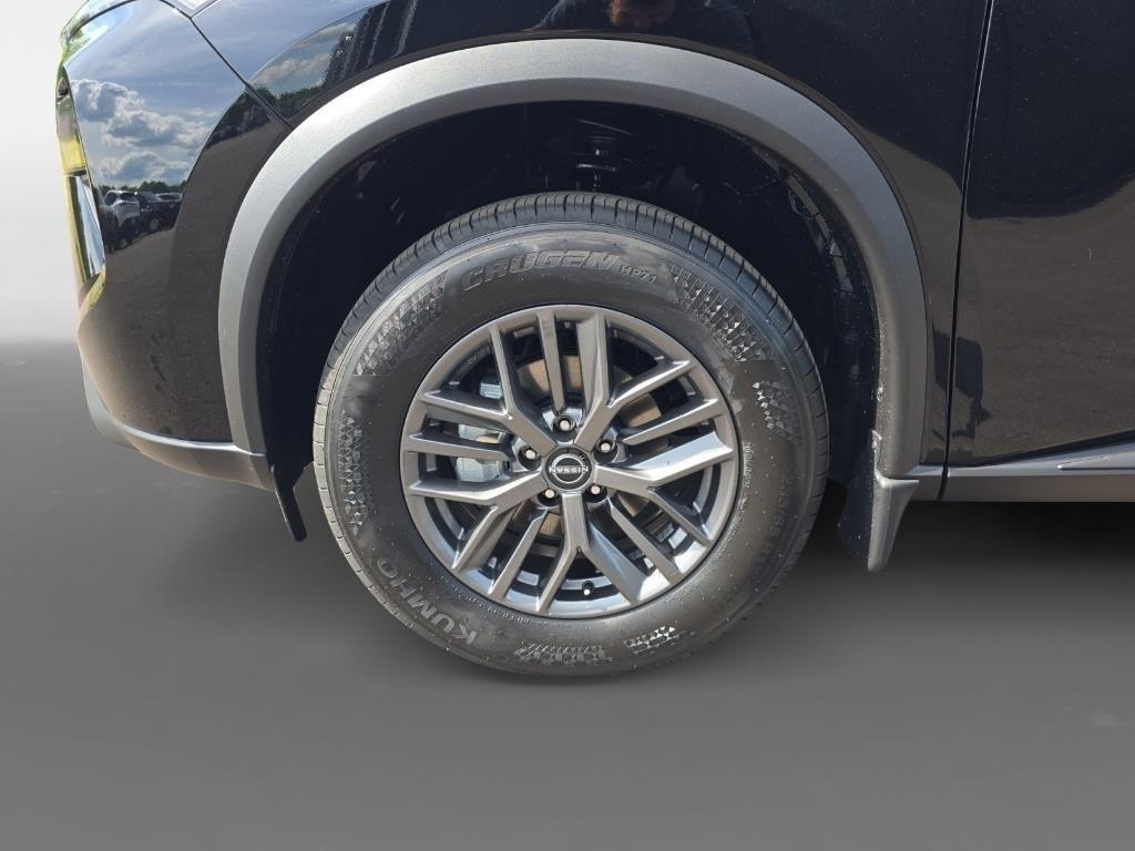 new 2025 Nissan Rogue car, priced at $28,672