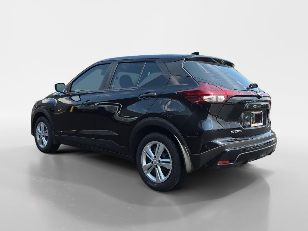 new 2025 Nissan Kicks Play car, priced at $22,434