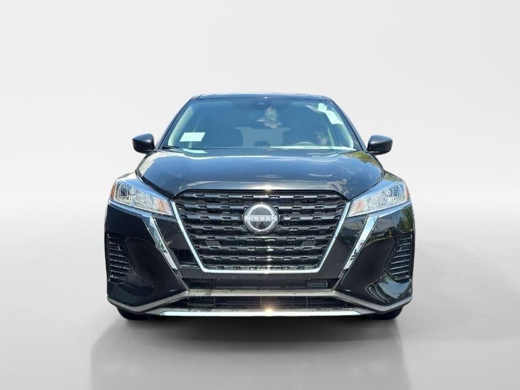 new 2025 Nissan Kicks Play car, priced at $22,434