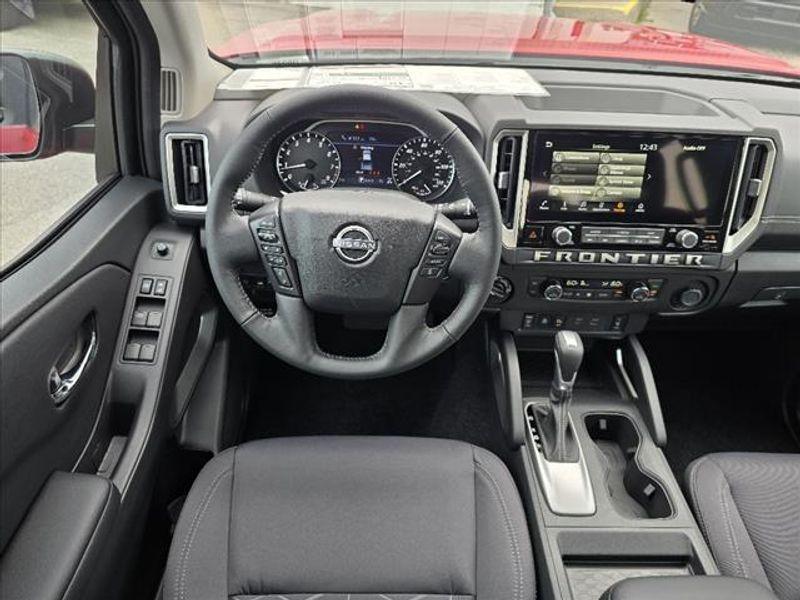 new 2025 Nissan Frontier car, priced at $40,400