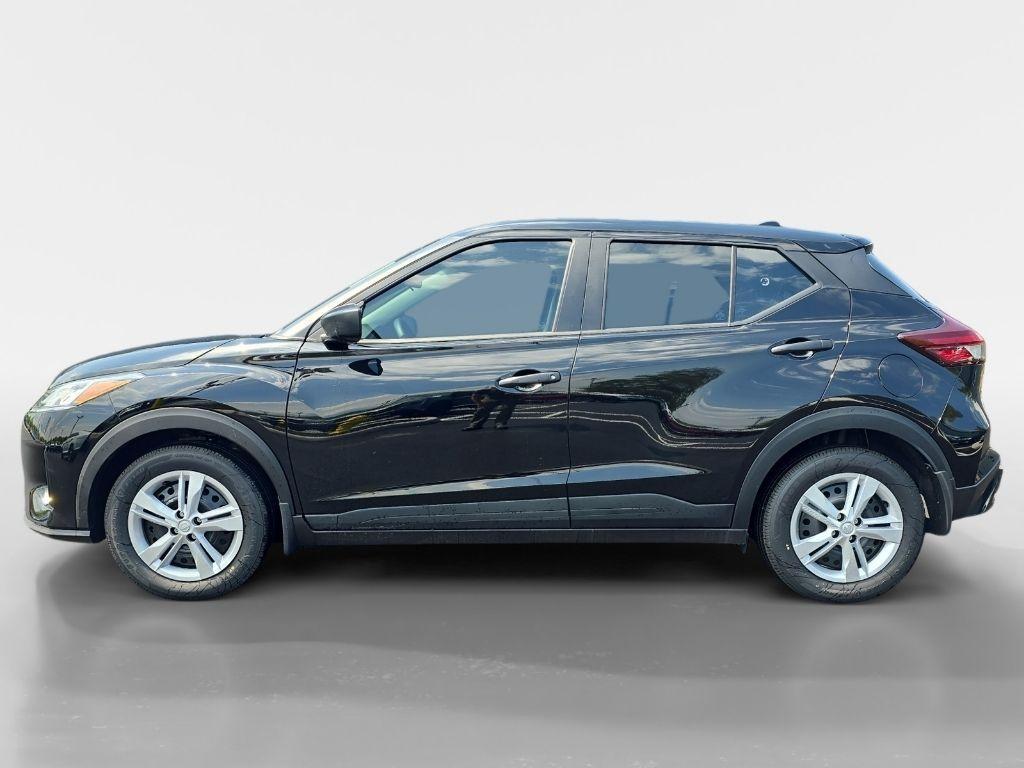 new 2025 Nissan Kicks Play car, priced at $22,857