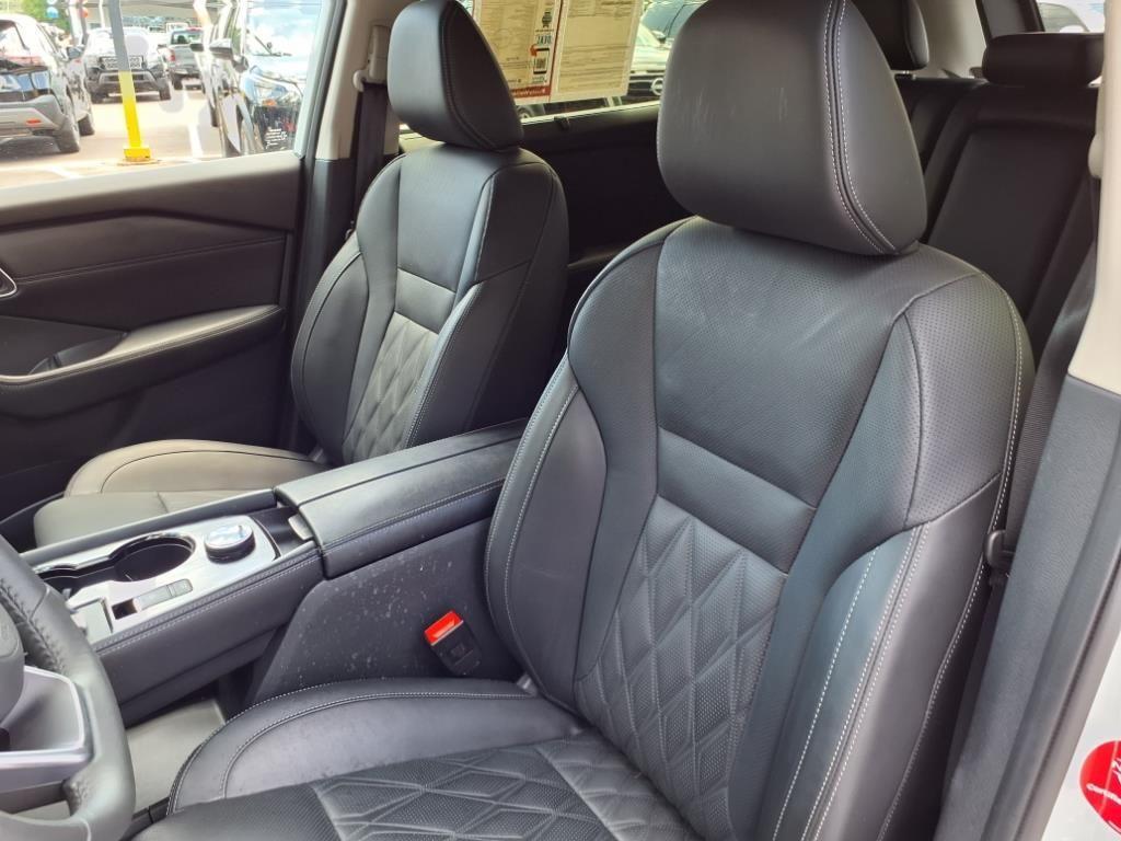 used 2024 Nissan Rogue car, priced at $39,477