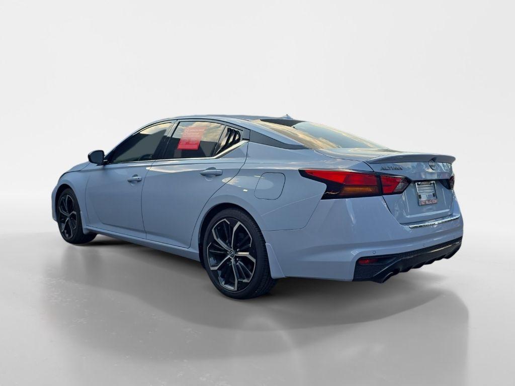 used 2023 Nissan Altima car, priced at $27,996