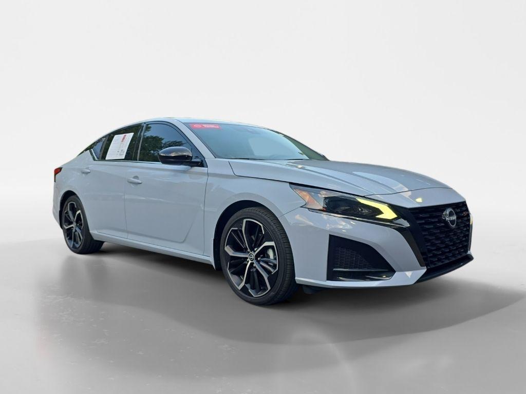 used 2023 Nissan Altima car, priced at $27,996