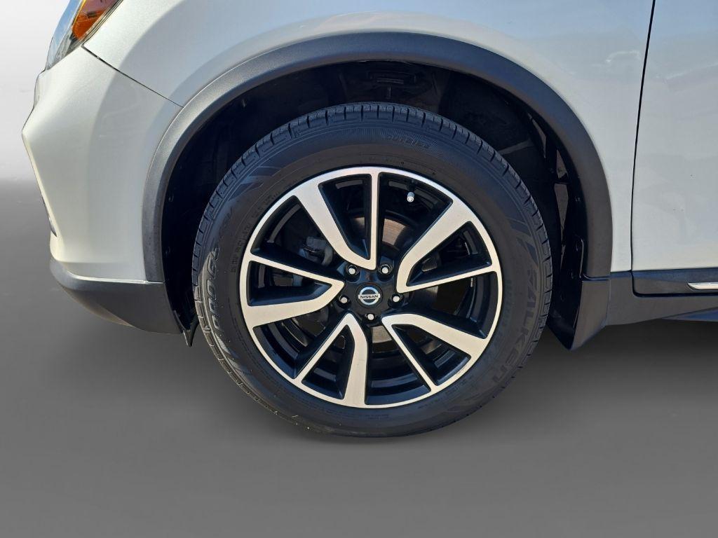 used 2020 Nissan Rogue car, priced at $19,955