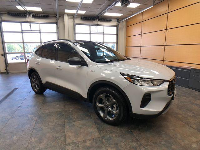 new 2025 Ford Escape car, priced at $31,332