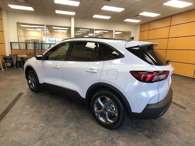 new 2025 Ford Escape car, priced at $31,332