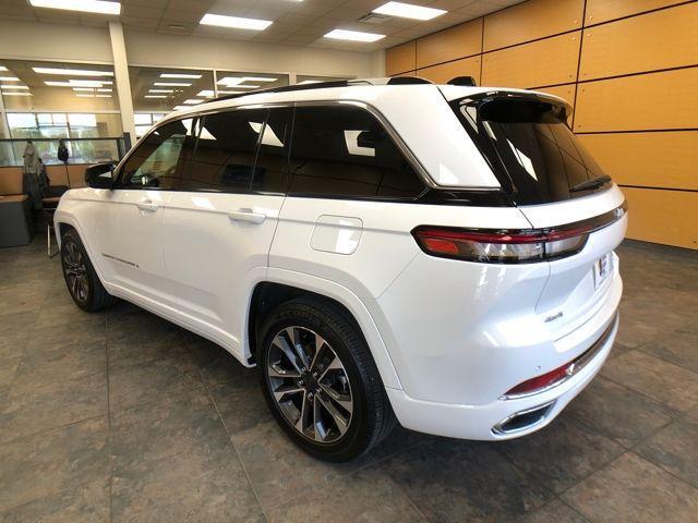 used 2024 Jeep Grand Cherokee car, priced at $44,144