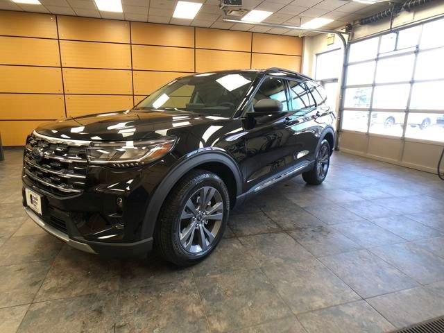 new 2025 Ford Explorer car, priced at $45,831
