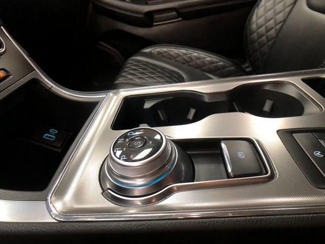 used 2024 Ford Edge car, priced at $32,689