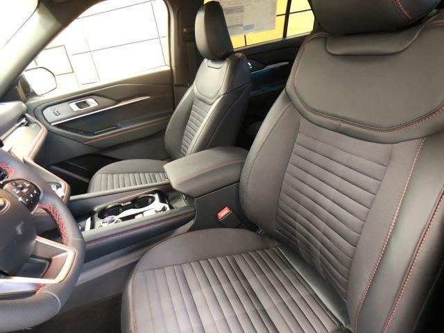 new 2025 Ford Explorer car, priced at $52,085